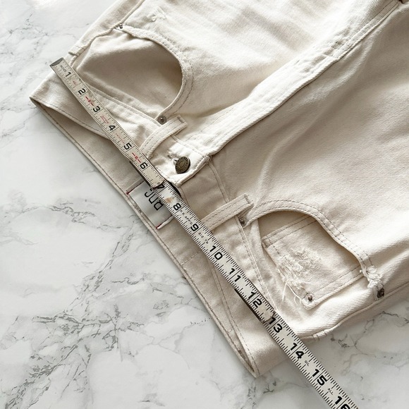 BDG High Rise Baggy Distressed Cream Color Jeans women's size 28 urban - Picture 12 of 14